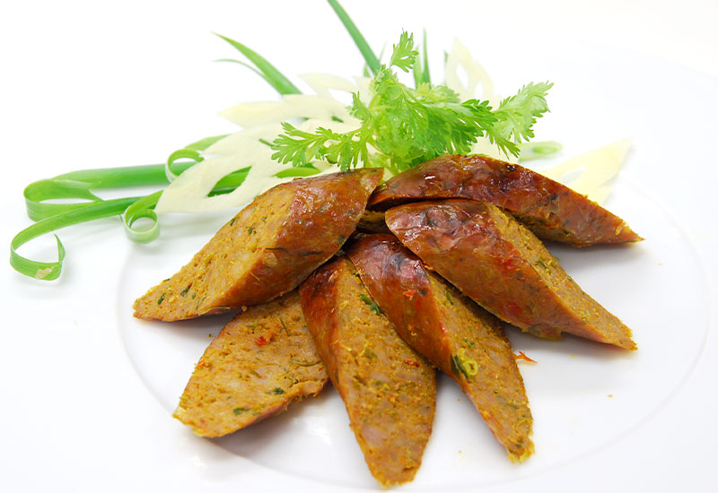 サイウア（もち米、付け合わせ付）