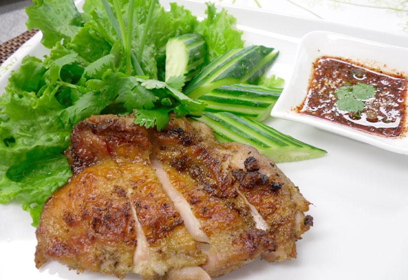 鶏肉のあぶり焼き（もち米付き）